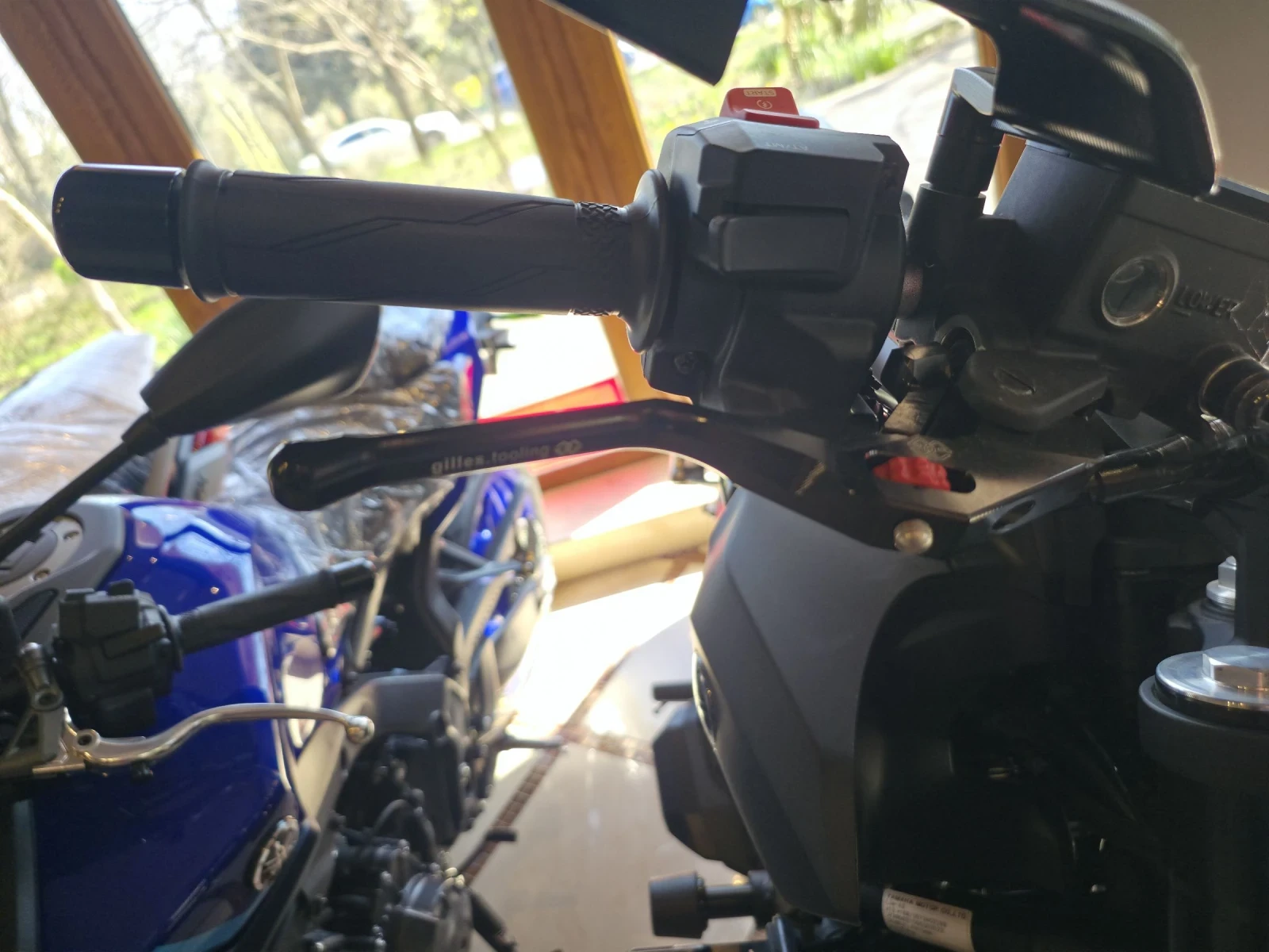 Yamaha Mt-07 Y-AMT/AKRAPOVIC/RIZOMA, снимка 13 - Мотоциклети и мототехника - 53103269