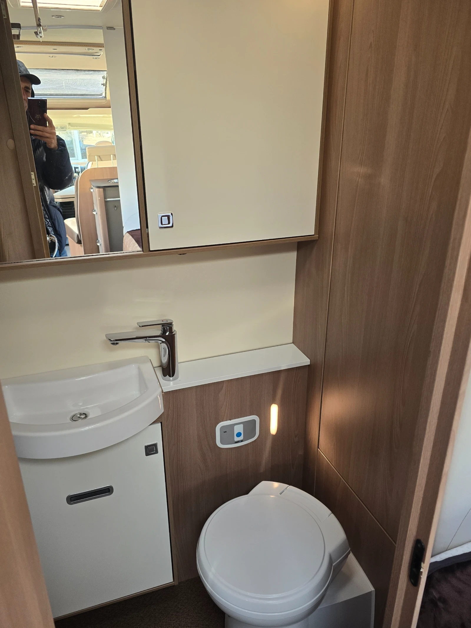 ������ Burstner 22���.��/BT7204/��� ����/������! | Mobile.bg � ����������� 12