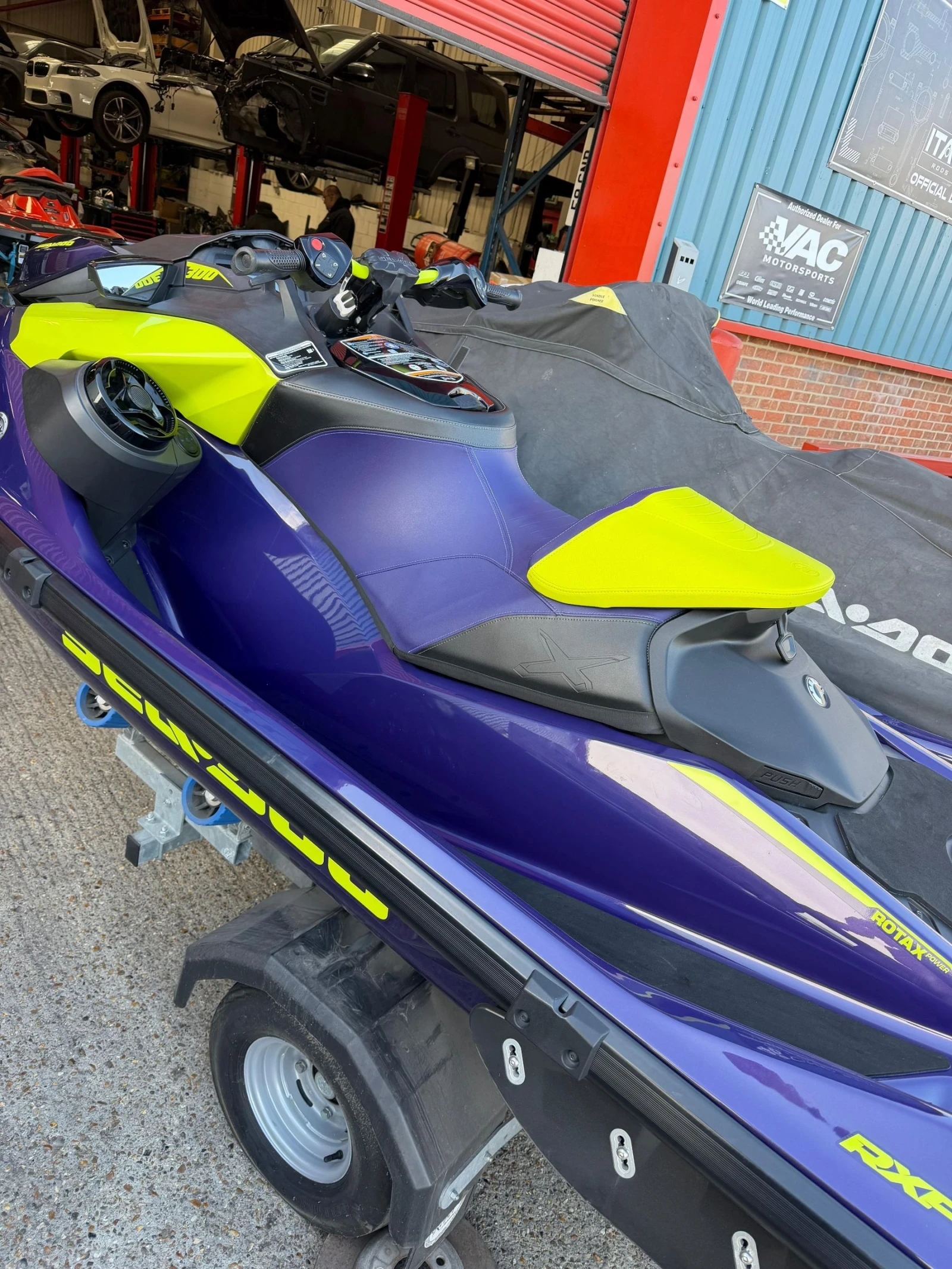 Джет Bombardier Sea Doo Sea-Doo RXP-X 300+ к.с. , снимка 11 - Воден транспорт - 54441965
