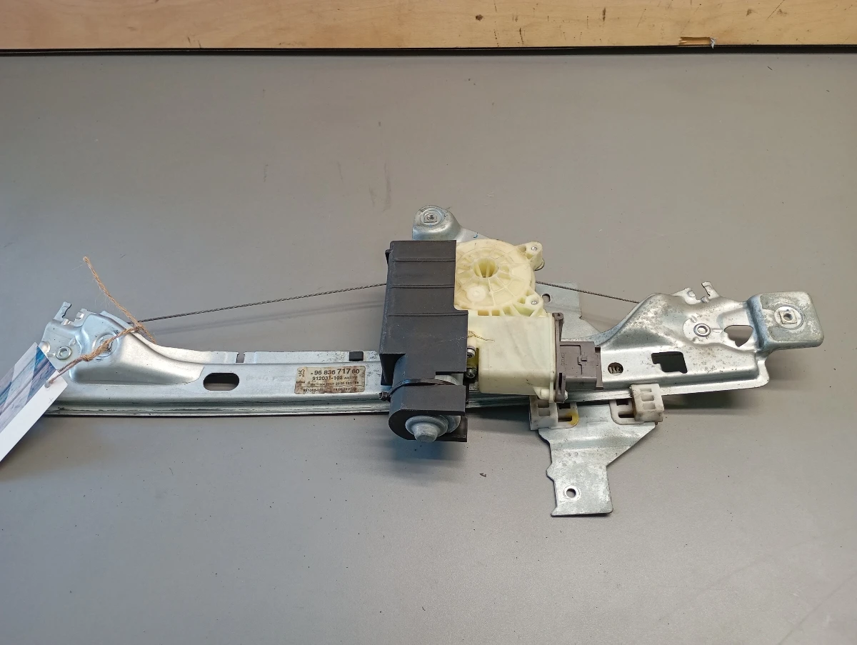  ,     5008 1.6 () | Mobile.bg   1