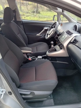 Toyota Verso 2011, снимка 7