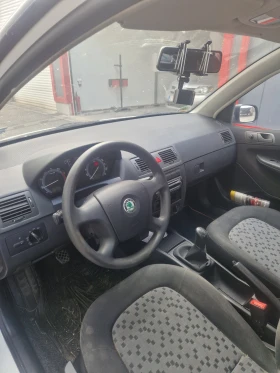 Skoda Fabia ЧИСТО НОВА, снимка 11