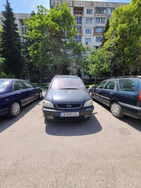 Opel Zafira, снимка 1 - Автомобили и джипове - 45595364