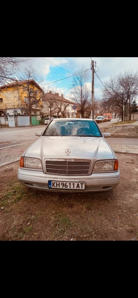 Mercedes-Benz C 200, снимка 3