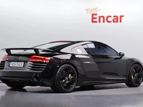 ������ Audi R8