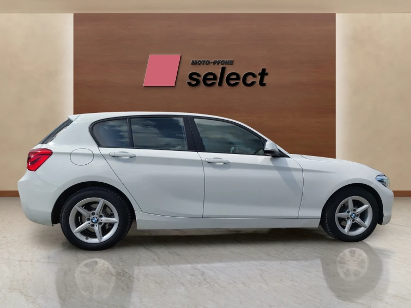 BMW 118 1.5, снимка 4 - Автомобили и джипове - 47267238