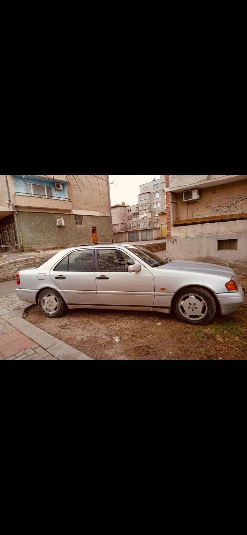 Mercedes-Benz C 200, снимка 4 - Автомобили и джипове - 47691215