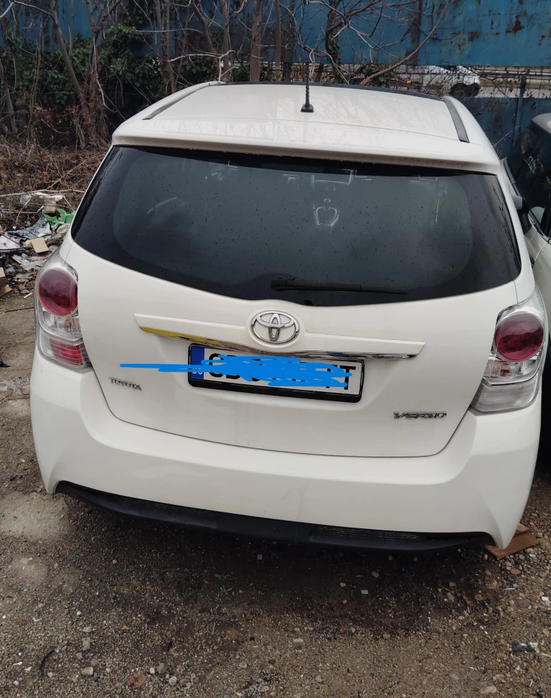 Toyota Verso, снимка 3 - Автомобили и джипове - 48318912