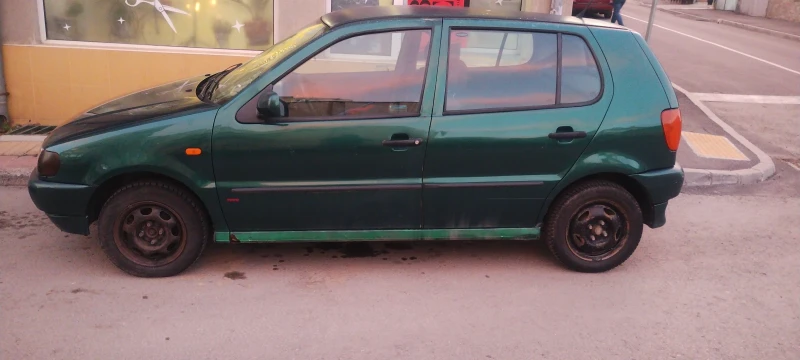 VW Polo, снимка 2 - Автомобили и джипове - 48381810