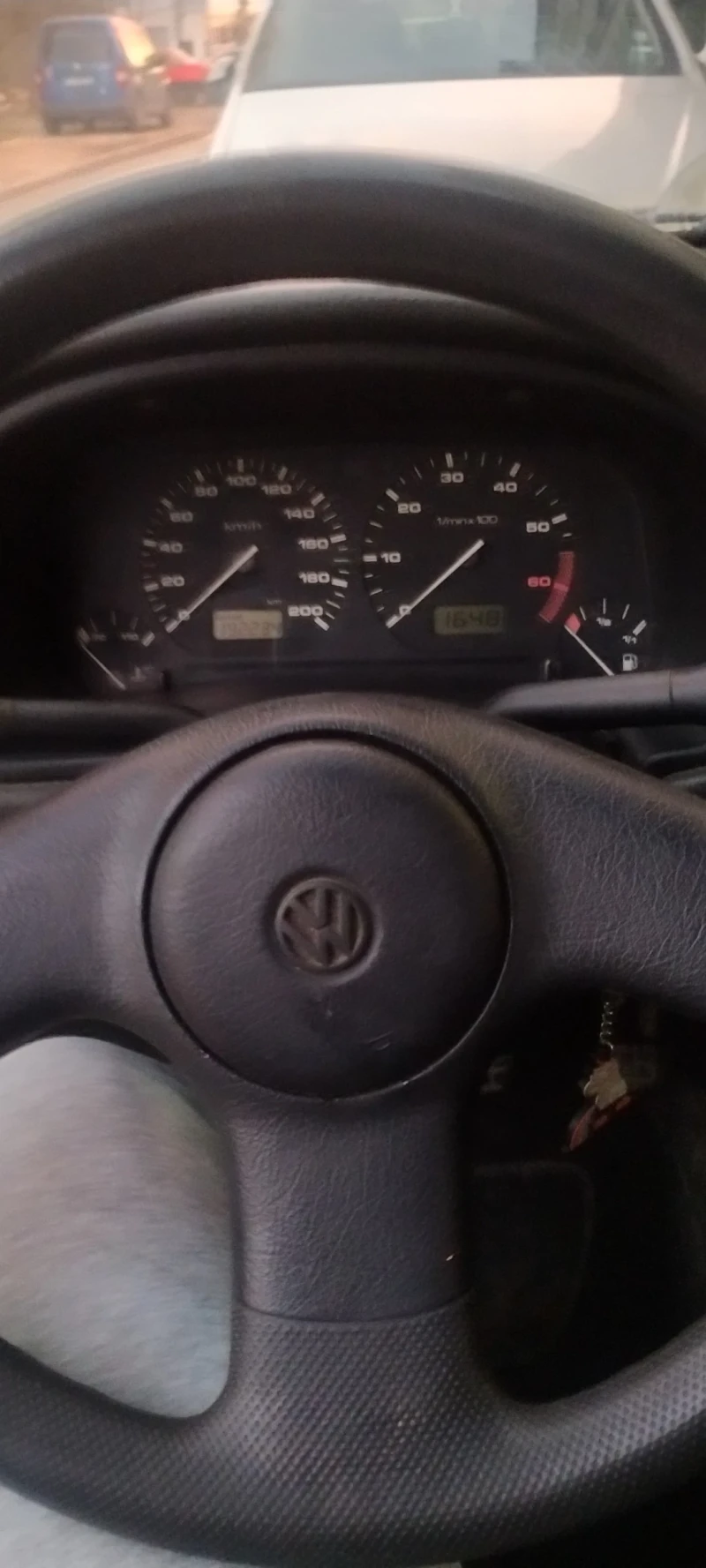 VW Polo, снимка 8 - Автомобили и джипове - 48381810