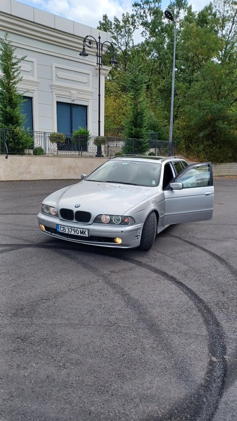 BMW 530, снимка 1 - Автомобили и джипове - 48644318