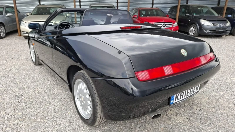 Alfa Romeo Spider 2.0 NOV VNOS GERMANY, снимка 10 - Автомобили и джипове - 50008568
