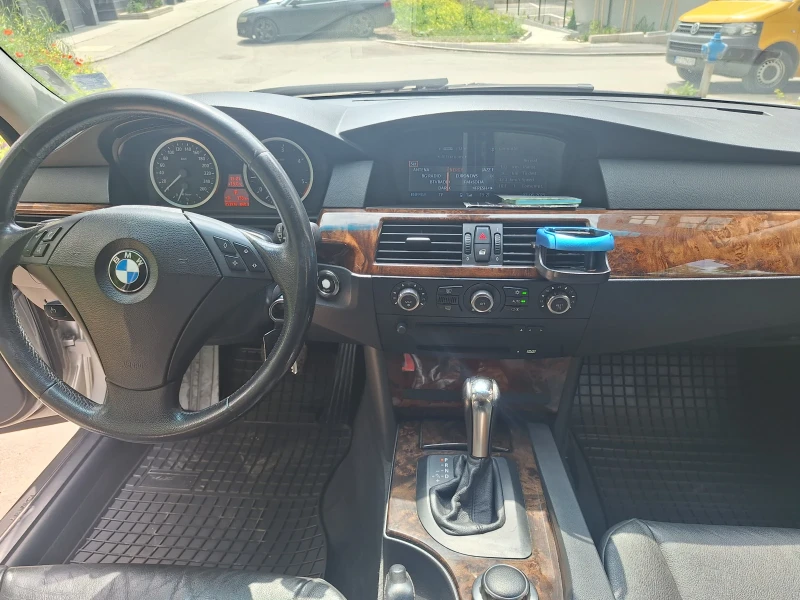 BMW 530 530XD, снимка 8 - Автомобили и джипове - 50636443