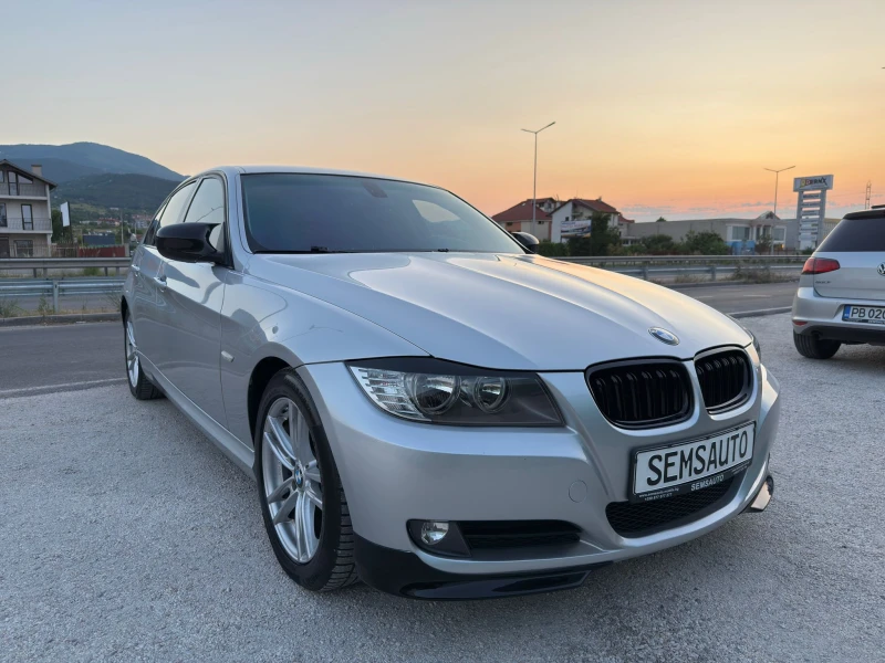 BMW 318 2.0i ТОП състояние, снимка 3 - Автомобили и джипове - 50941529