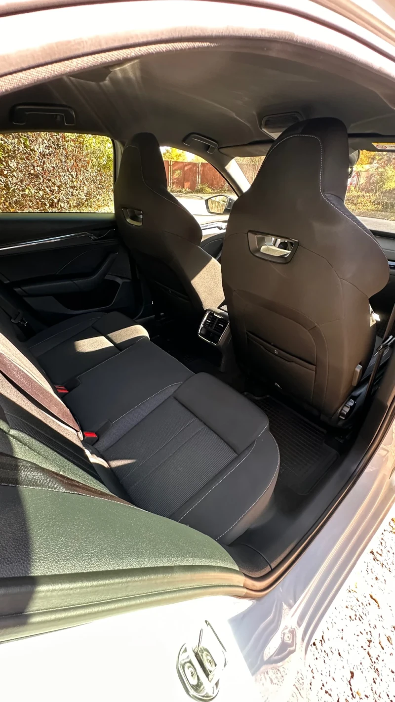 Skoda Octavia IV 1.5 TSI mHEV, 7DSG, пакет Edition, Гаранция, снимка 11 - Автомобили и джипове - 52396119