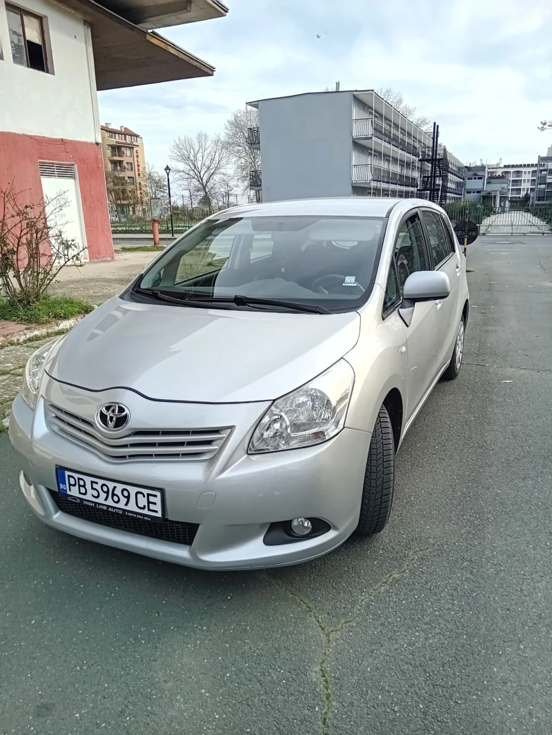 Toyota Verso 2011