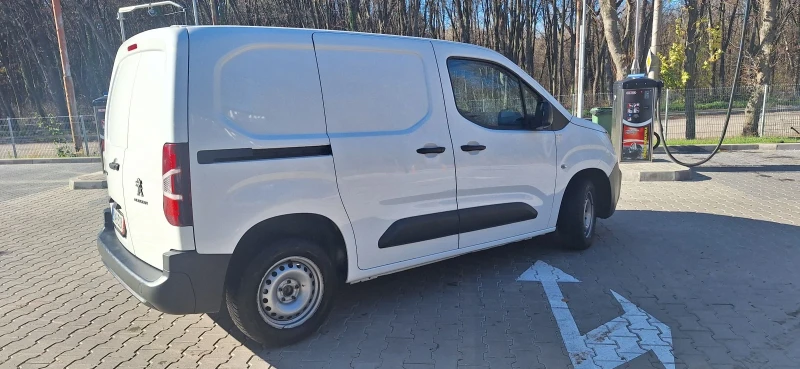 Peugeot Partner 1.5hdi, снимка 4 - Автомобили и джипове - 52528137