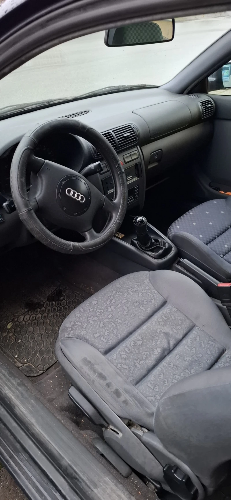 Audi A3 1.6 АГУ-Перфектен!, снимка 14 - Автомобили и джипове - 52632381