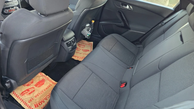 Peugeot 508 1.6 eHDI, снимка 13 - Автомобили и джипове - 52944881