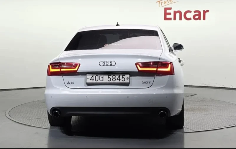 Audi A6 3.0Т* FULL* LED* BOSE* ХЕДЪП* ОБДУХВАНЕ* КАМЕРА* , снимка 4 - Автомобили и джипове - 53487814