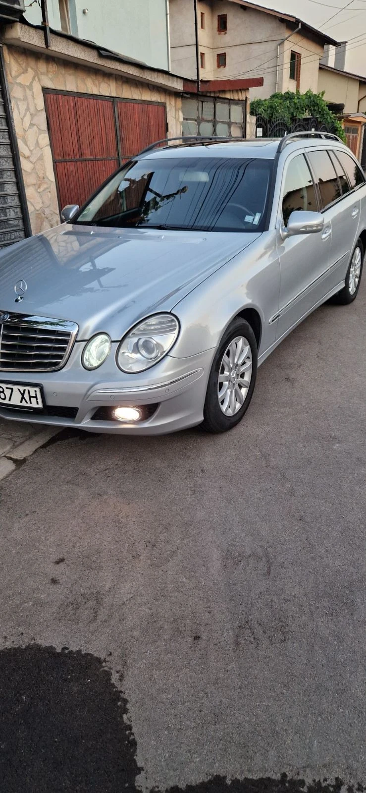 Mercedes-Benz E 220 Елеганс - изображение 2