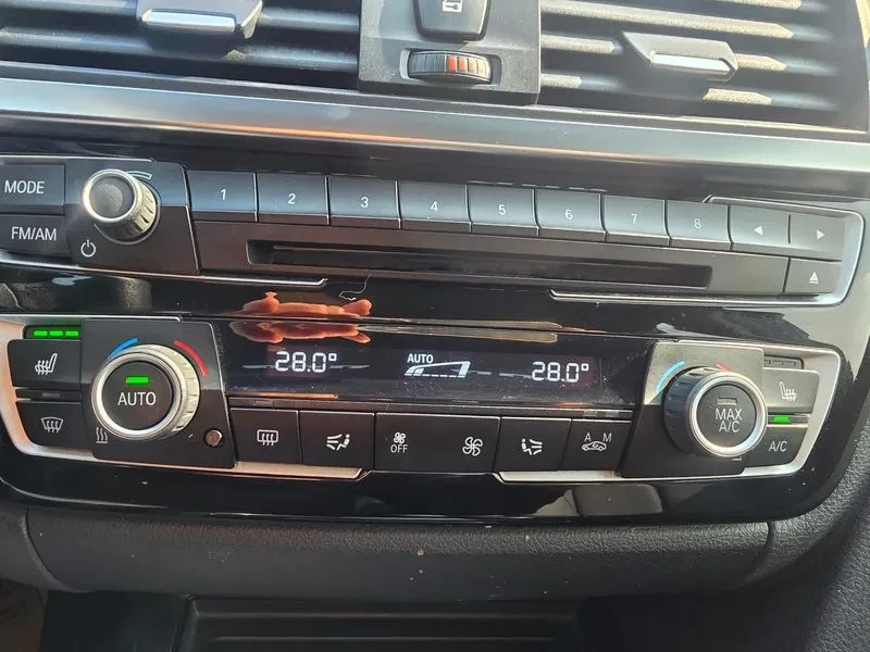 BMW 320 d, снимка 12 - Автомобили и джипове - 53715672