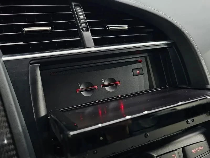 Audi R8, снимка 14 - Автомобили и джипове - 56711727