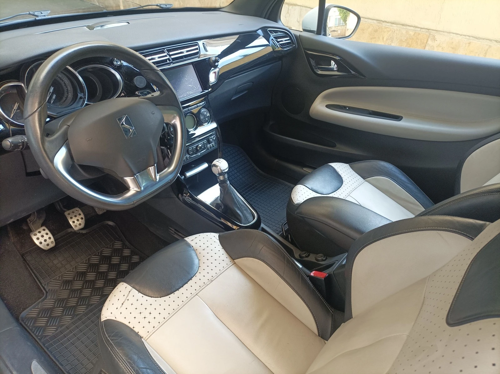 Citroen DS3 1.6 бензин, кожа, навигация | Mobile.bg — изображение 17