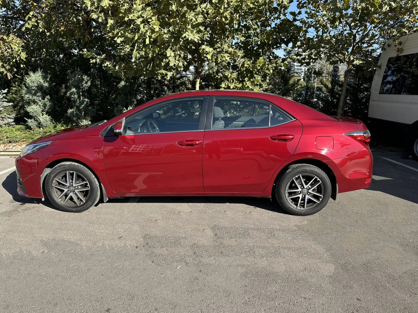 Toyota Corolla 1.6 - изображение 5