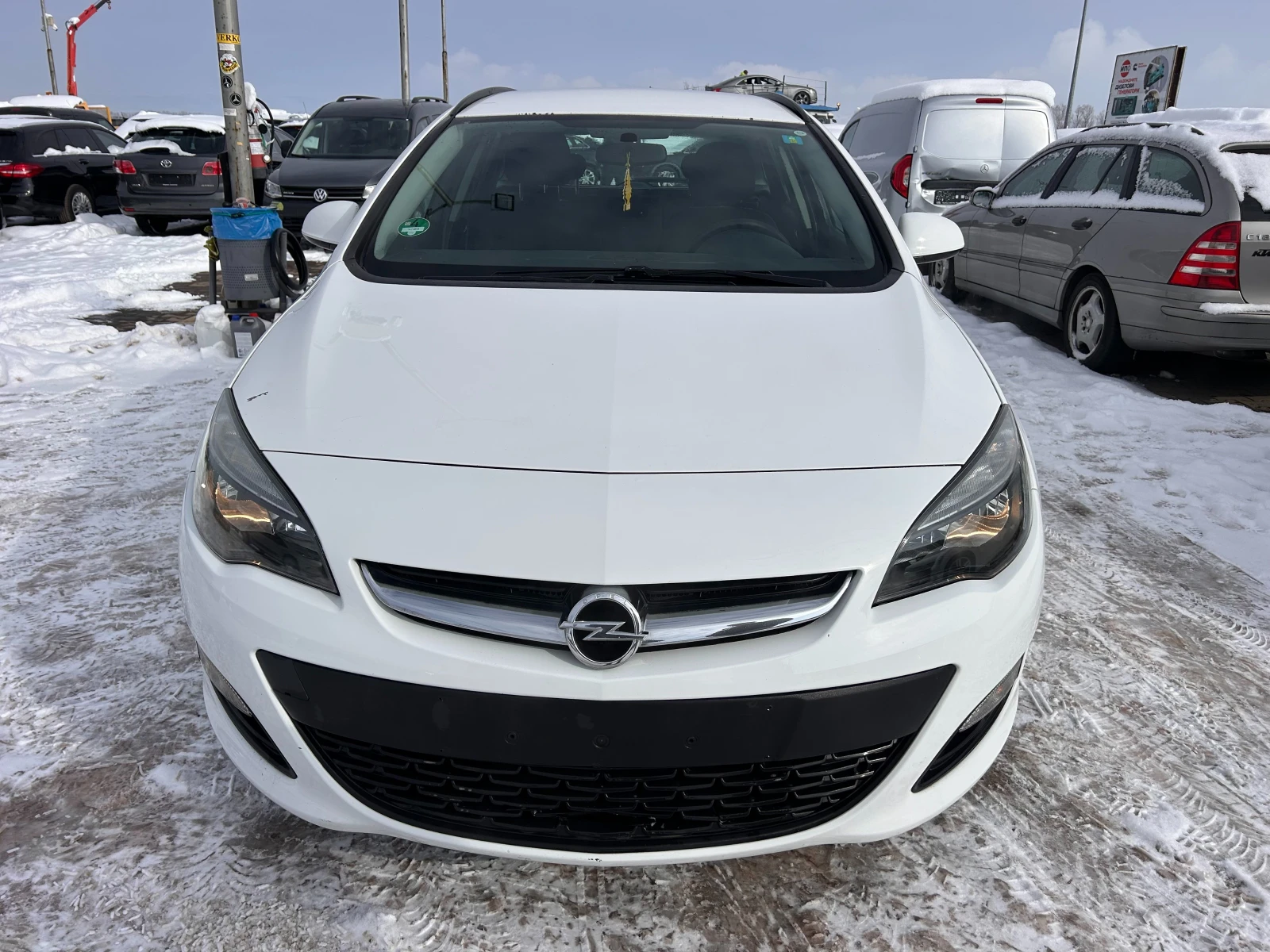 Opel Astra 1.3CDTI NAVI EURO 5 - изображение 3