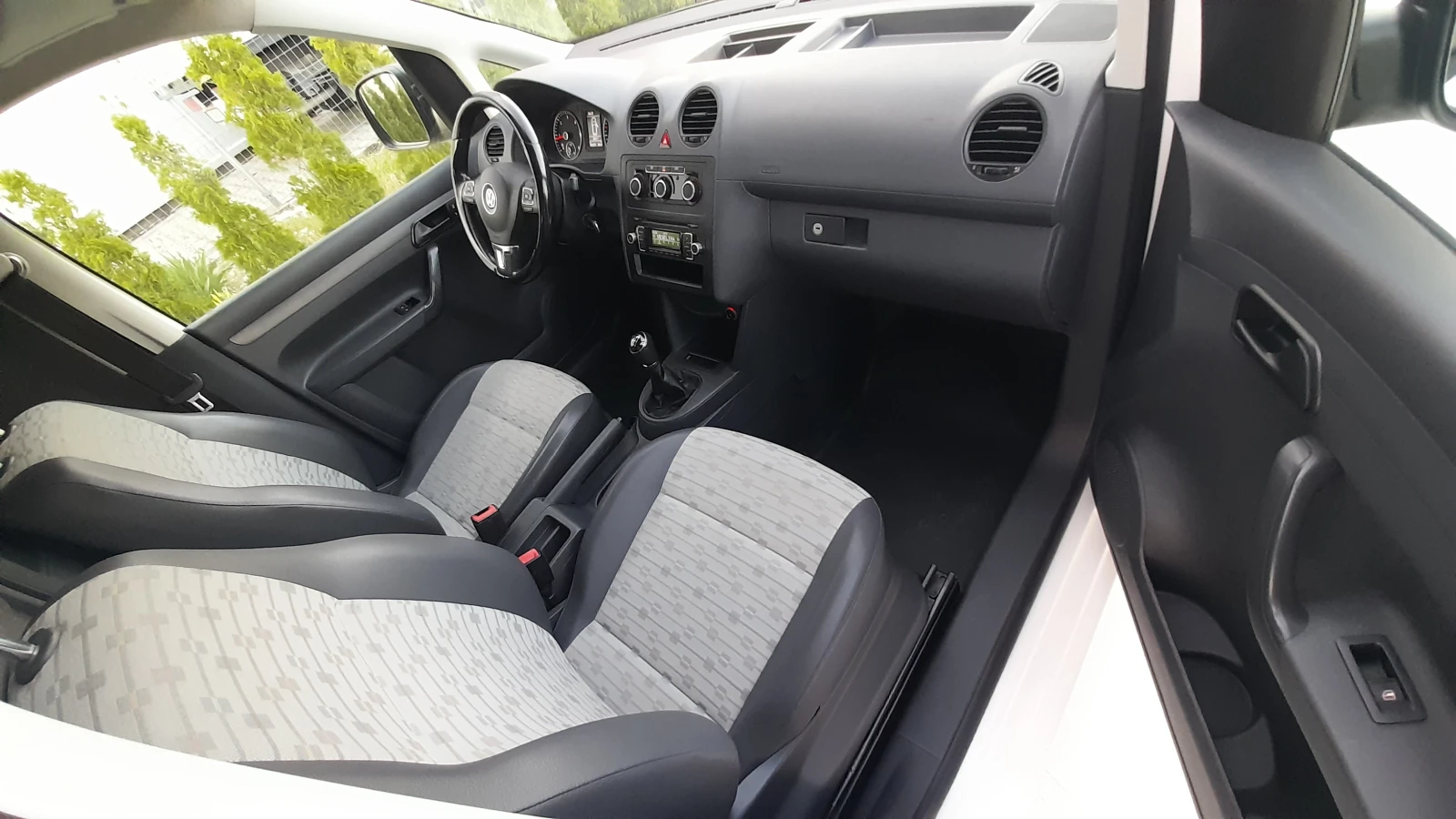 VW Caddy 2.0  TDI - 4x4  - изображение 10