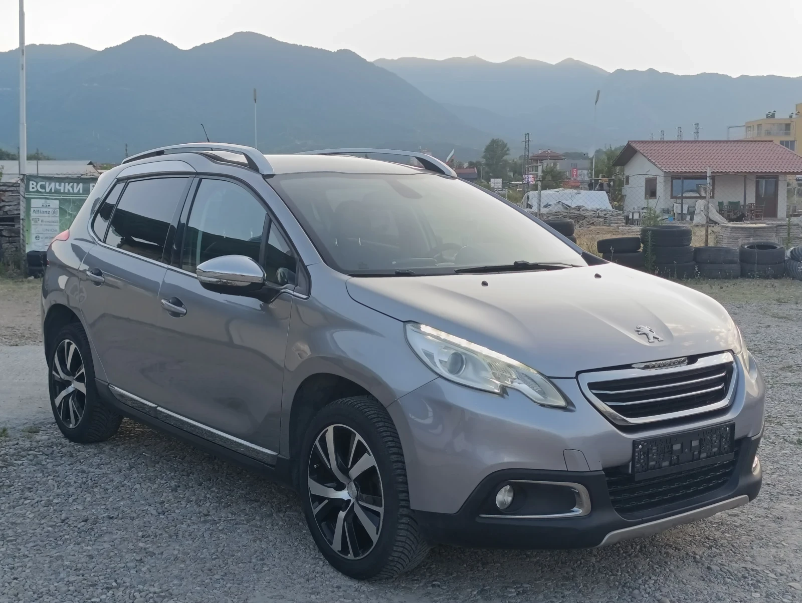 Peugeot 2008 1.6 e-HDi Allure - изображение 5