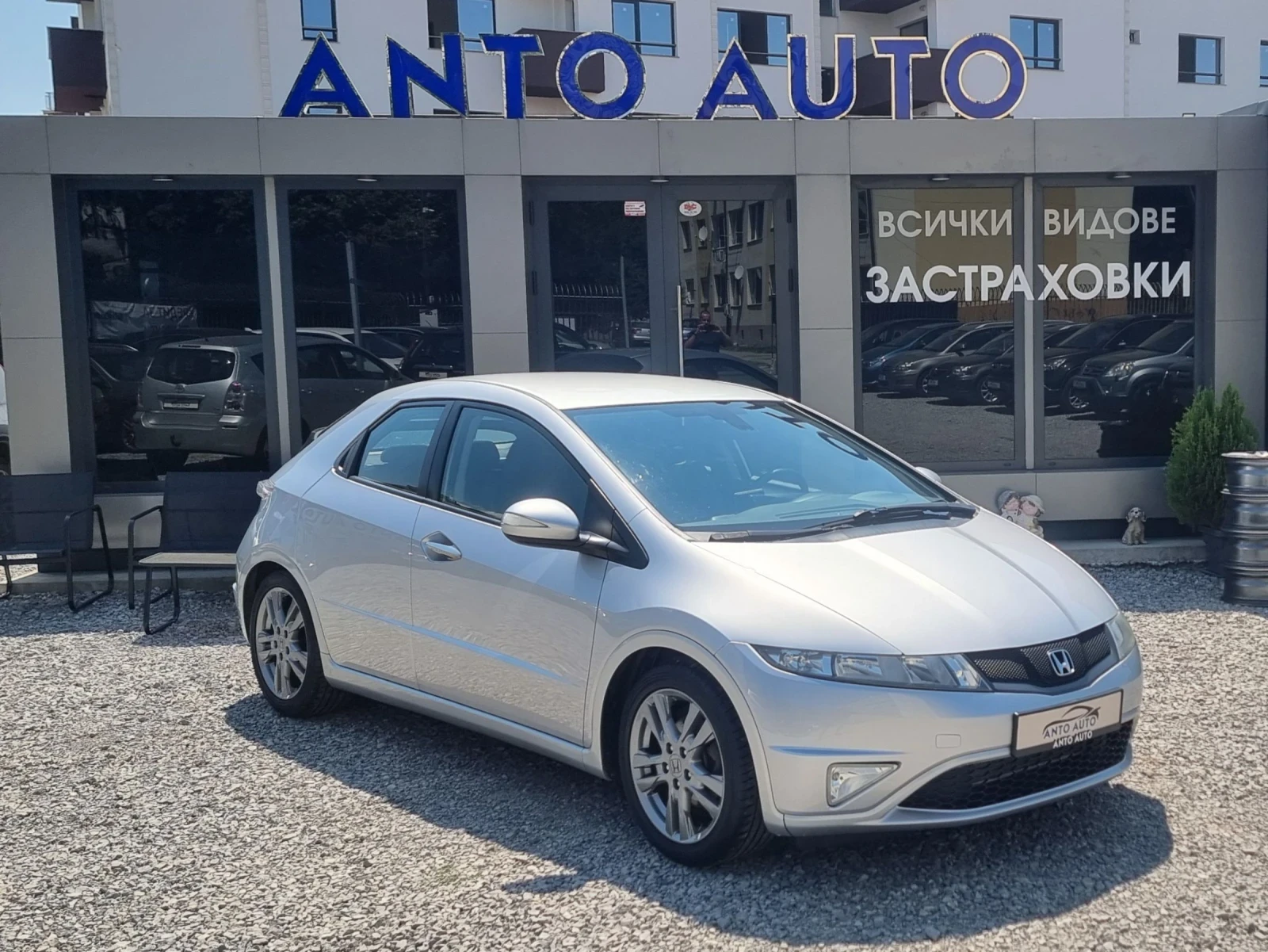 Honda Civic 1.8 VVT-i Фейслифт! - изображение 3