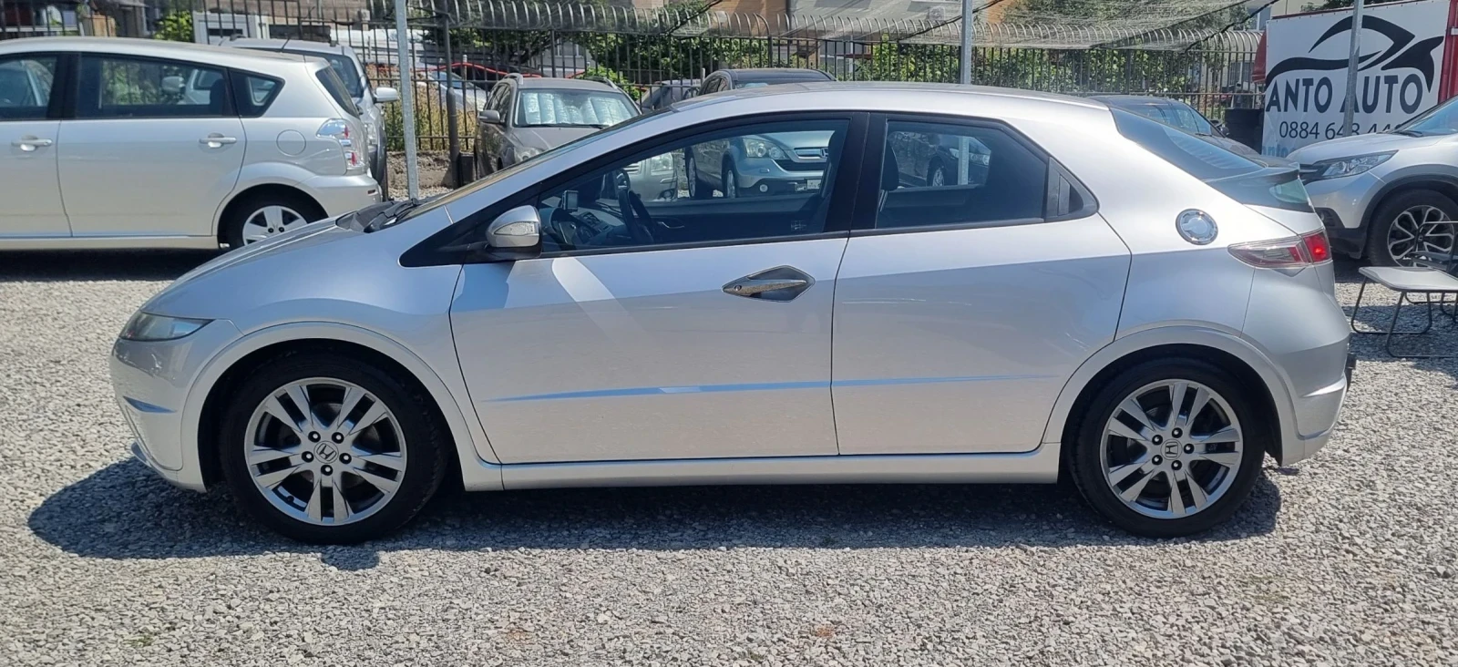 Honda Civic 1.8 VVT-i Фейслифт! - изображение 8