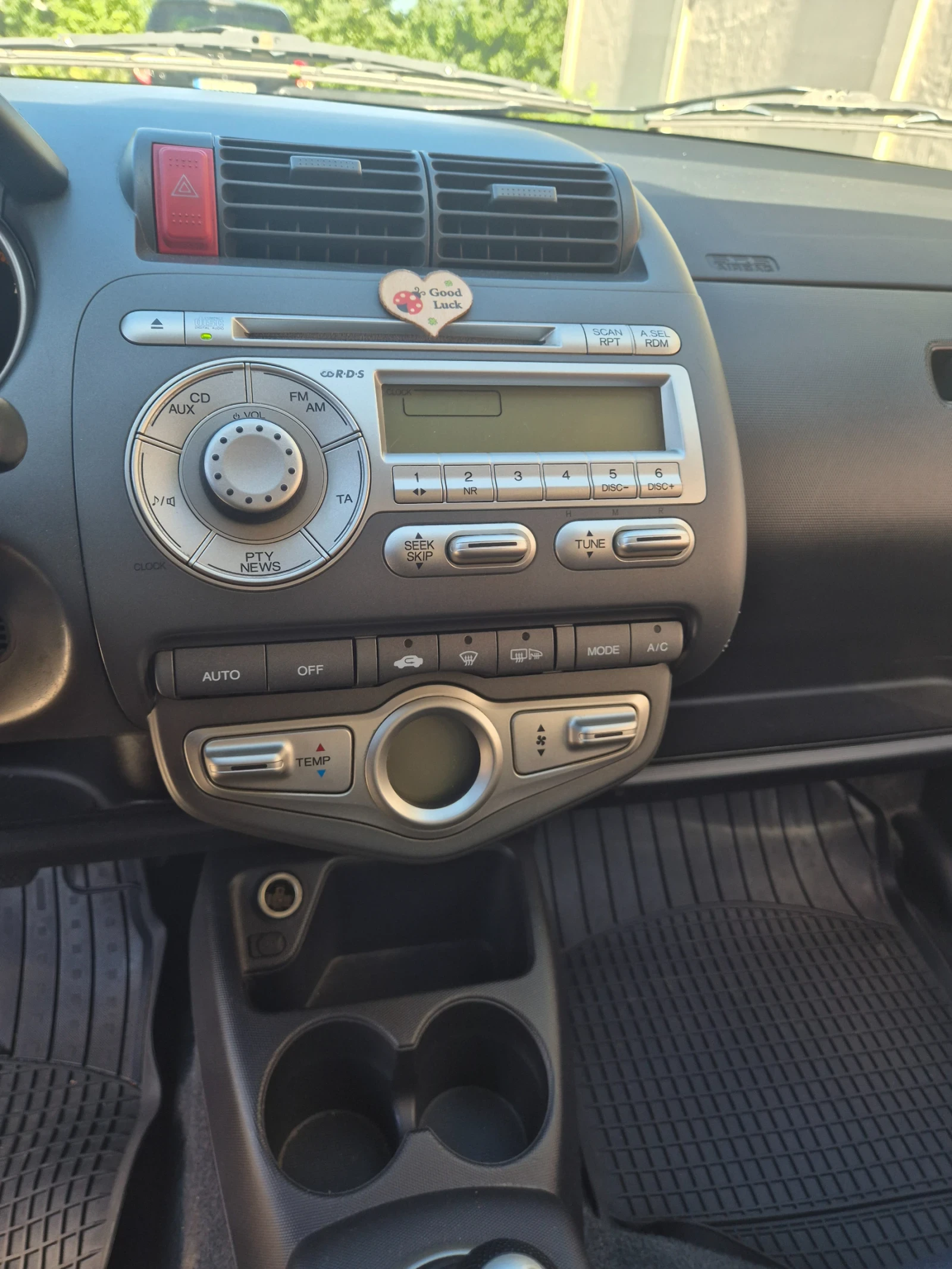 Honda Jazz  - изображение 7