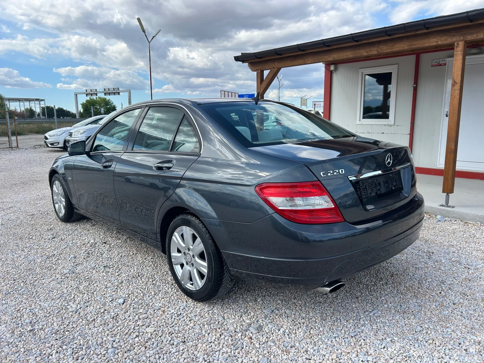 Mercedes-Benz C 220 * 2.2CDI* 170к.с* NAVI*  - изображение 3