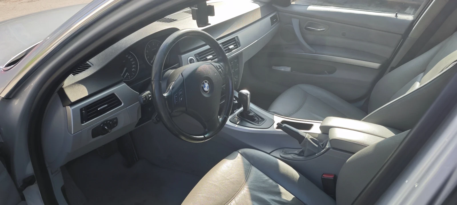 BMW 325 E91 - изображение 6