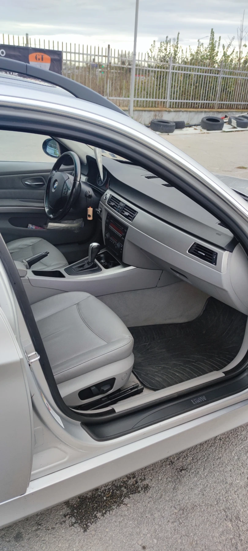 BMW 325 E91 - изображение 7