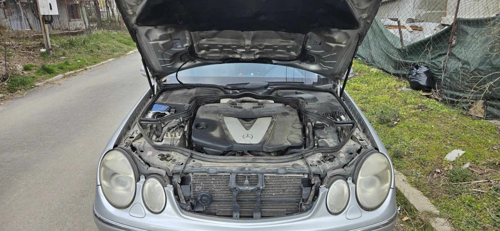 Mercedes-Benz E 320 Е320, снимка 3 - Автомобили и джипове - 54098923