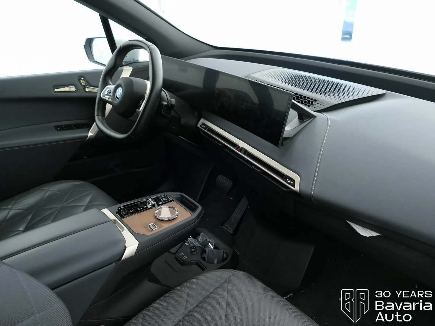 BMW iX 50 xDrive Sport, снимка 7 - Автомобили и джипове - 54129823