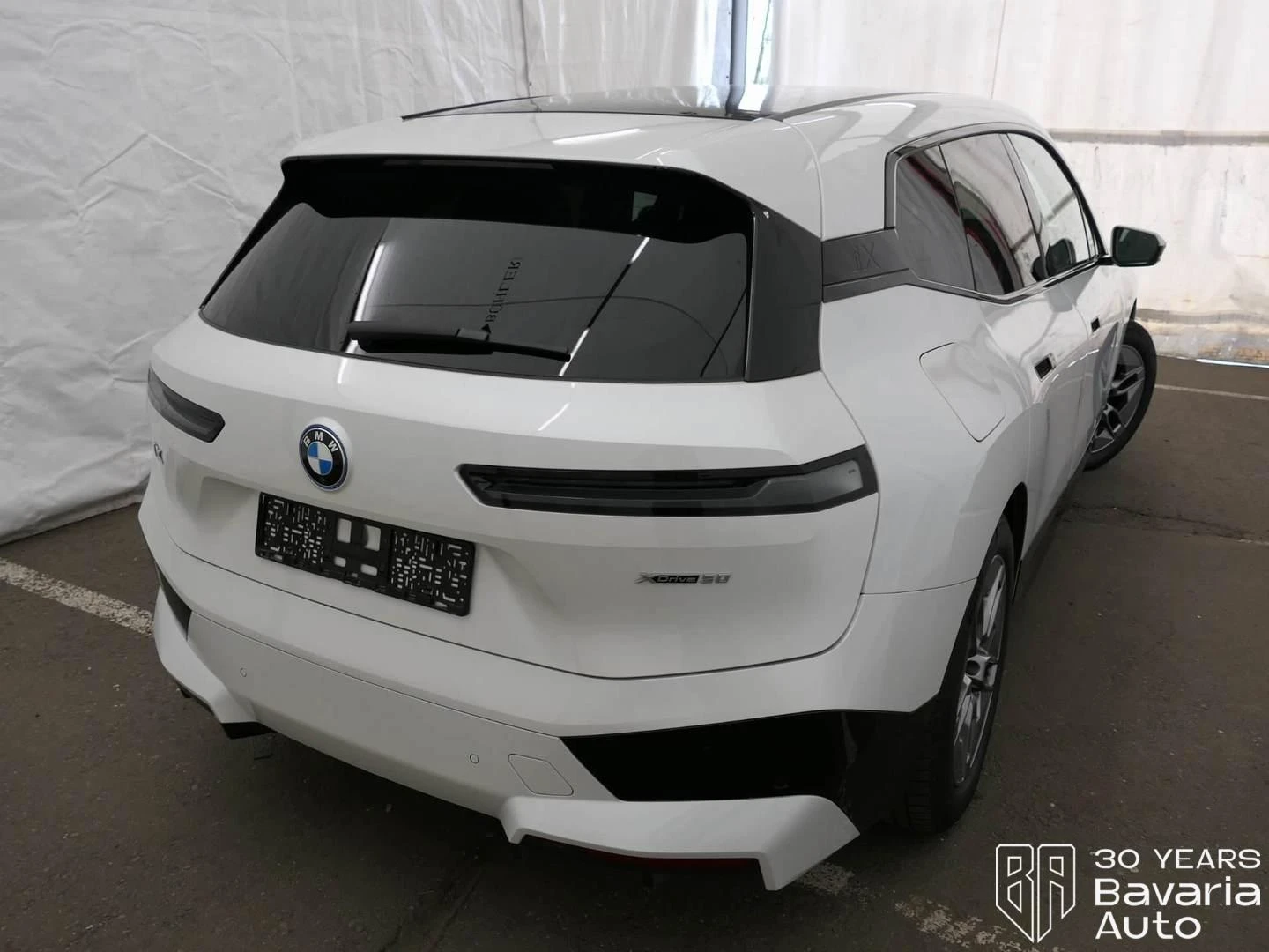BMW iX 50 xDrive Sport, снимка 3 - Автомобили и джипове - 54129823