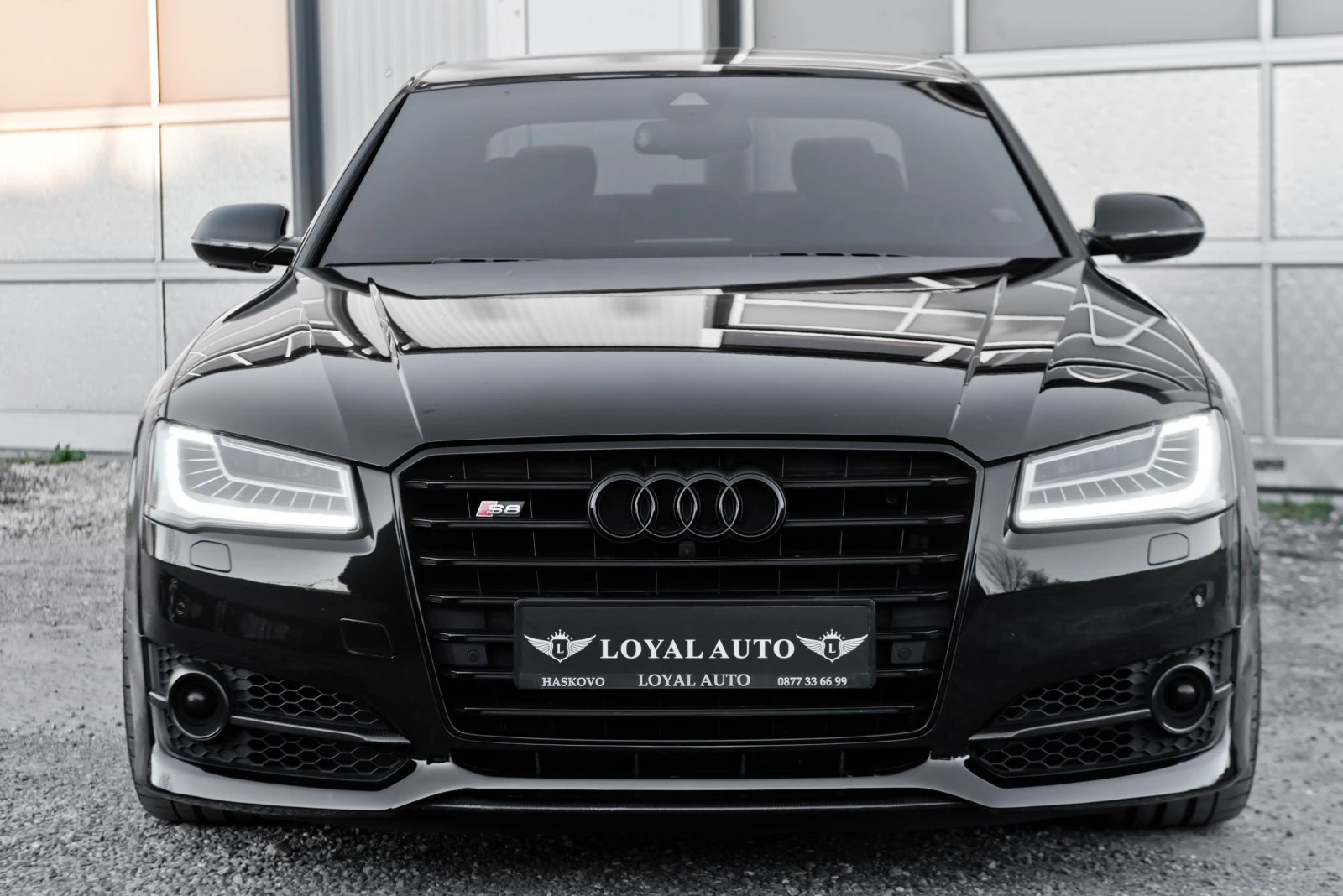 Audi S8 PLUS , снимка 2 - Автомобили и джипове - 54144007