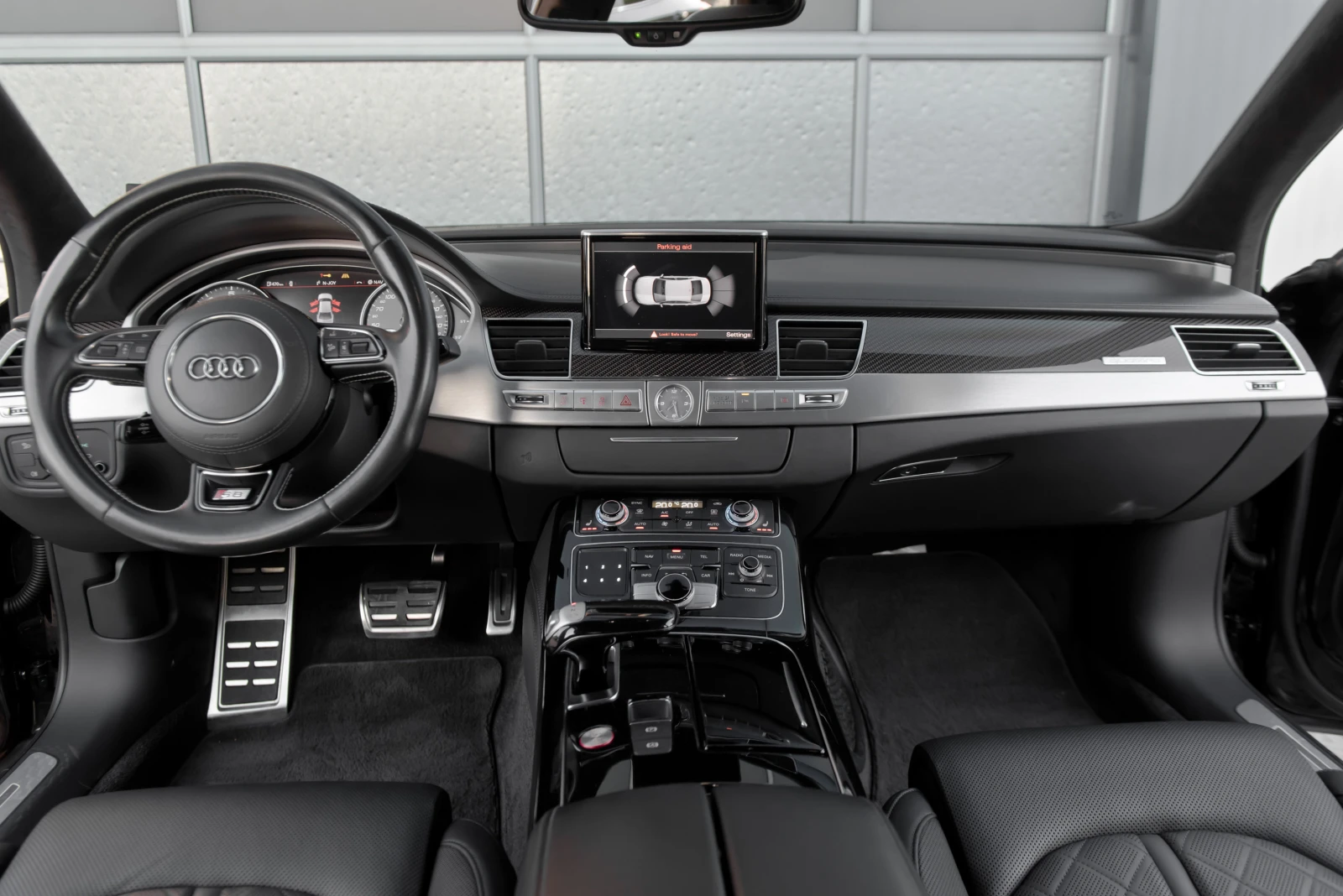 Audi S8 PLUS , снимка 9 - Автомобили и джипове - 54144007