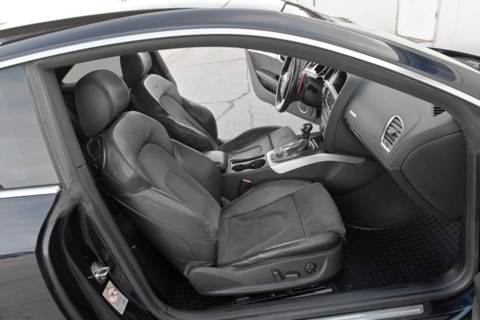 Audi A5 S-line , снимка 17 - Автомобили и джипове - 54282729