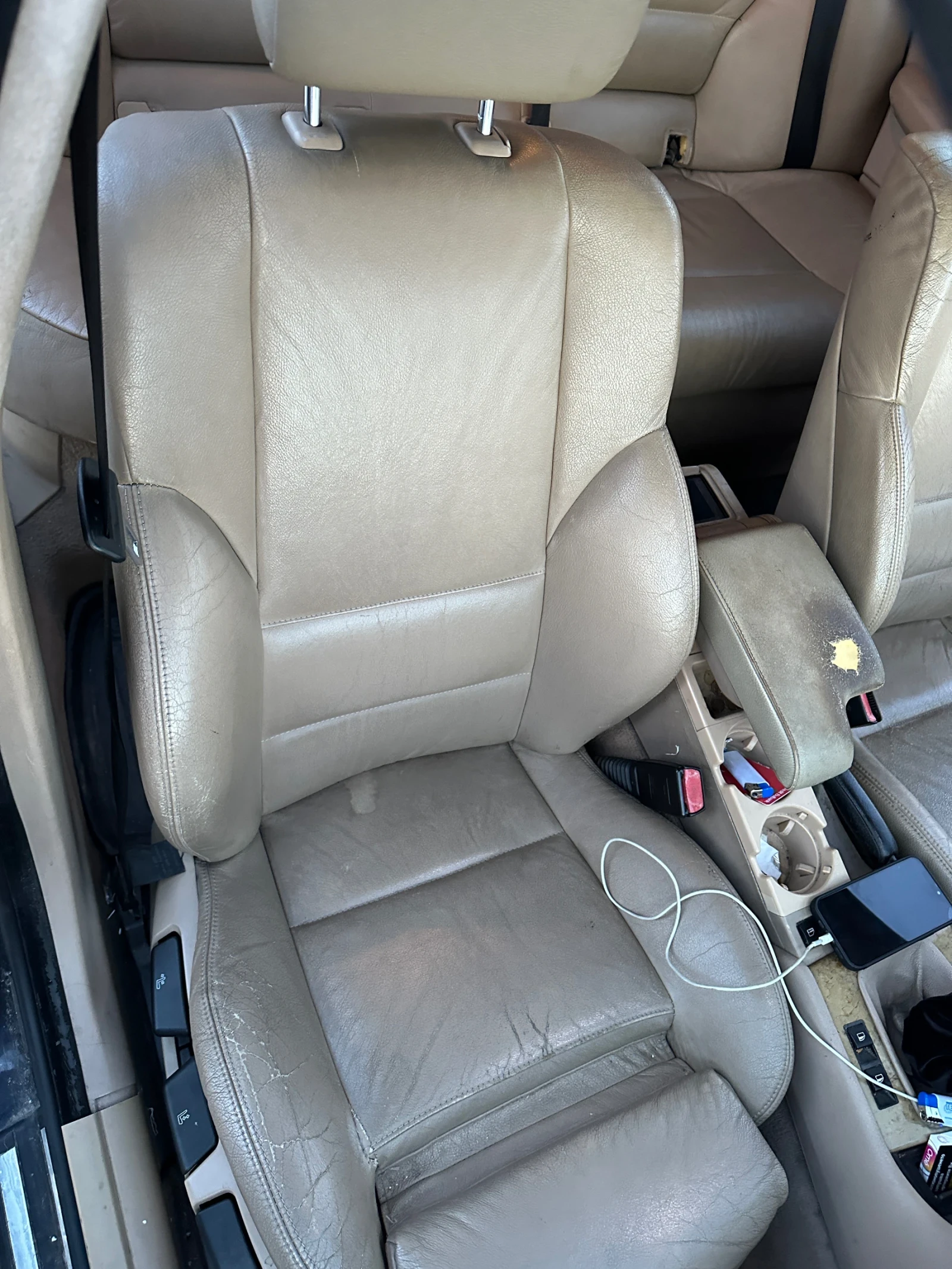BMW 330, снимка 7 - Автомобили и джипове - 54444304
