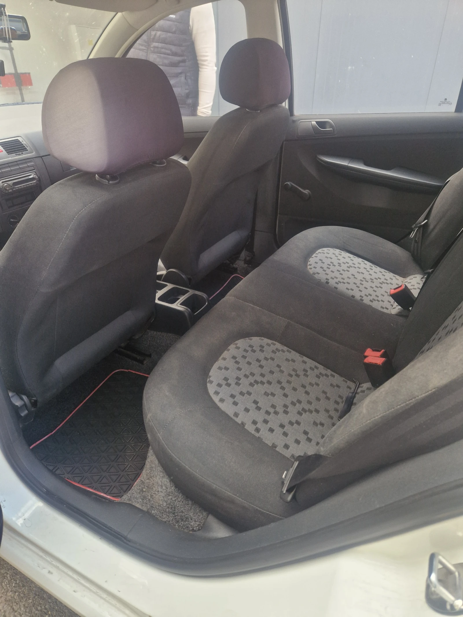 Skoda Fabia ЧИСТО НОВА, снимка 8 - Автомобили и джипове - 54483067