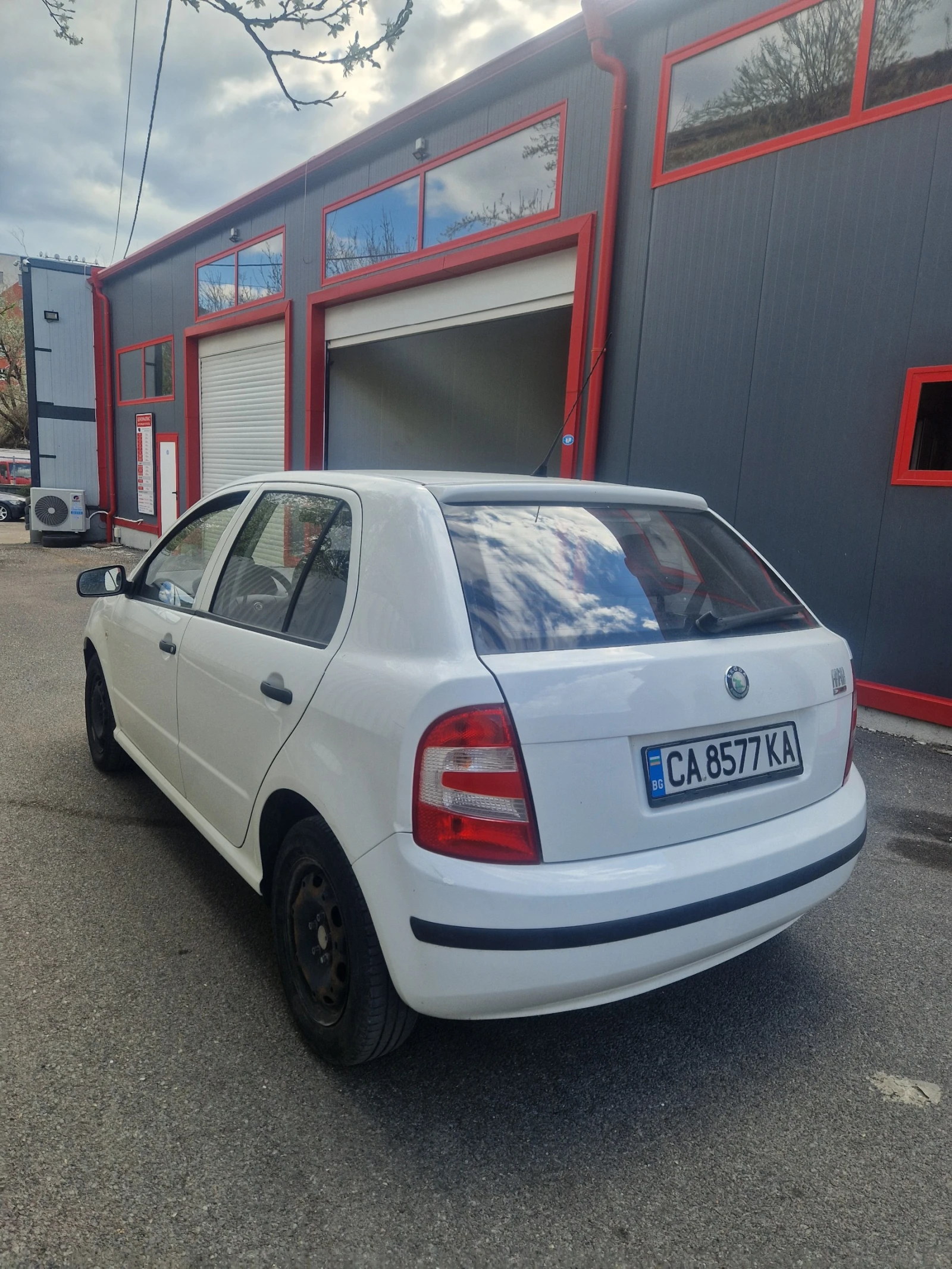 Skoda Fabia ЧИСТО НОВА, снимка 5 - Автомобили и джипове - 54483067
