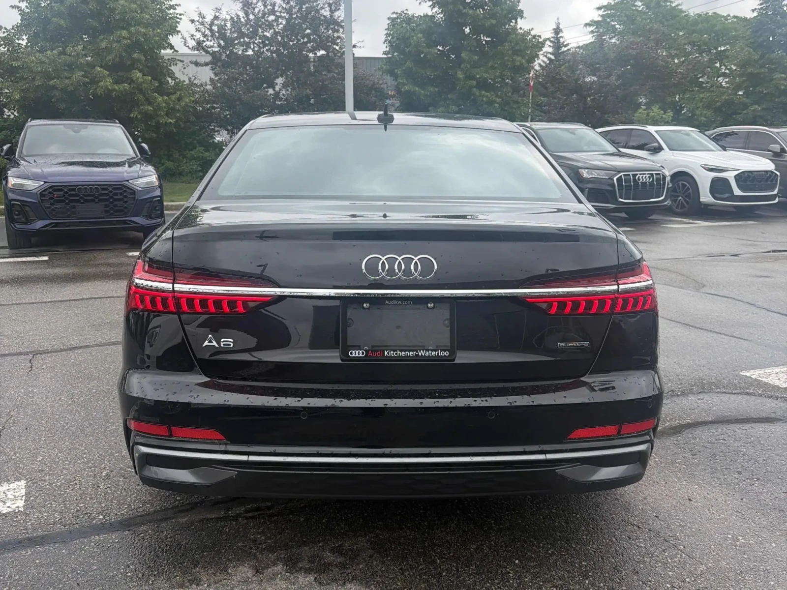 Audi A6 Technik * Keyless * CARFAX * АВТО КРЕДИТ * , снимка 5 - Автомобили и джипове - 55053497