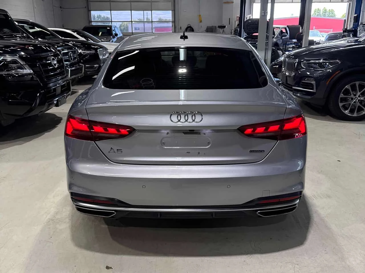 Audi A5 * Komfort * CARFAX * ОПЦИЯ ЗА ФИНАНСИРАНЕ, снимка 4 - Автомобили и джипове - 55189216