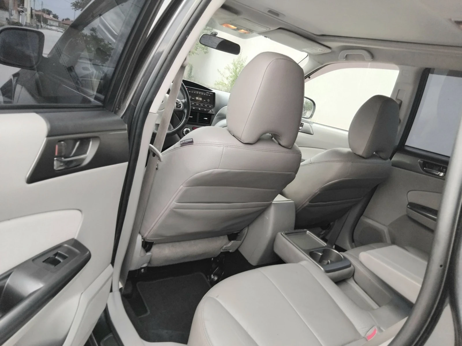 Subaru Forester 2.0TDI.150k.6скорости 4+ 4.2011г., снимка 13 - Автомобили и джипове - 55225188